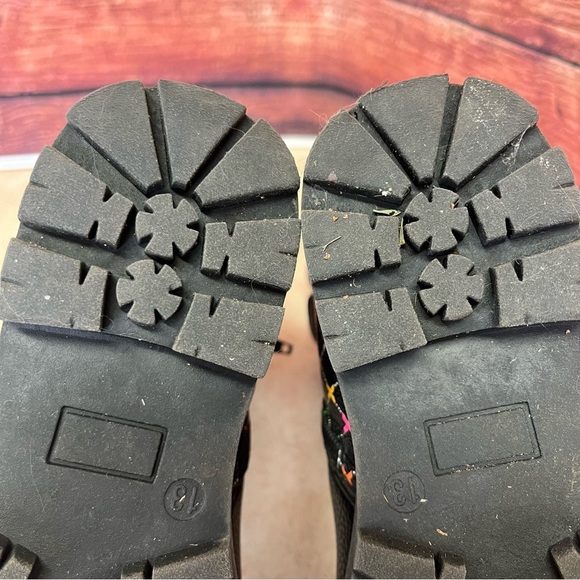 MEXX Janet Ankle Boots With Kisses Youth Size 13 - Picture 13 of 16